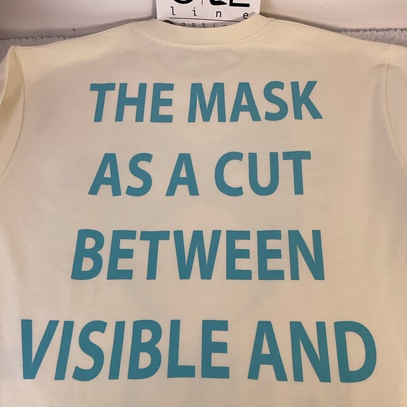 🎁Gucci T-Shirt❤️‍🔥 - Picture 2 of 3